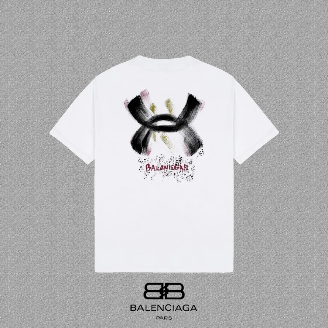 P80✨🔥 BALENCIAGA Paris lettering printed short-sleeved T-shirt. Custom-woven and dyed 300 grams of combed cotton heavyweight fabric. Zero color difference in threads. Perfect details. Different from the current currency version. Welcome to compare. Same Style for men and women. Must-sell in the picture above. Color: White Black Size: 1 2 3 4